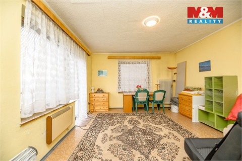 Prodej rodinného domu, 220 m² - 8