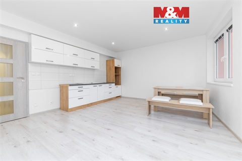 Prodej bytu 1kk, 42 m² 0