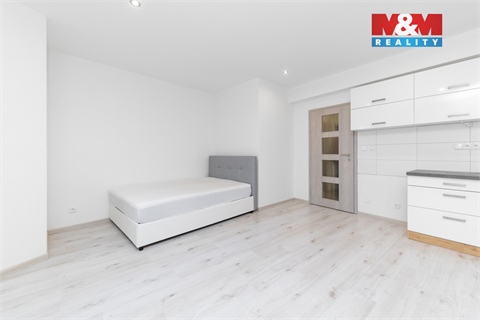 Prodej bytu 1kk, 42 m² - 2