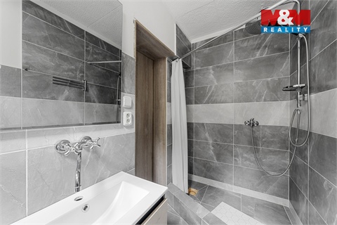 Prodej bytu 5+1, 98 m² 16