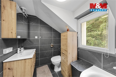 Prodej bytu 5+1, 98 m² 8