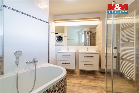 Prodej bytu 4kk, 110 m² 14