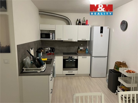 Pronájem bytu 2kk, 71 m² 0