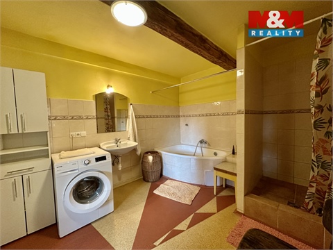 Prodej rodinného domu, 104 m² - 6