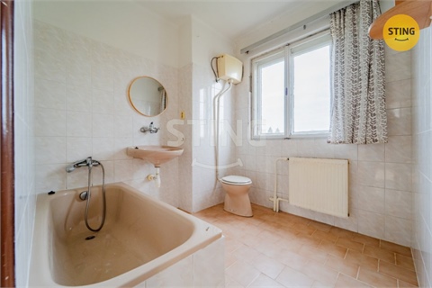 Prodej rodinného domu, 186 m² 16