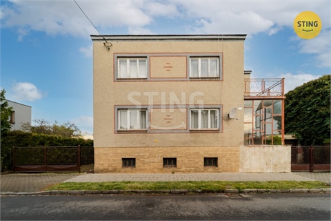 Prodej rodinného domu, 186 m² - 0