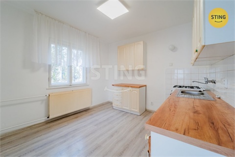 Prodej rodinného domu, 186 m² - 6