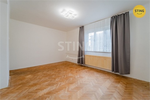 Prodej rodinného domu, 186 m² - 12