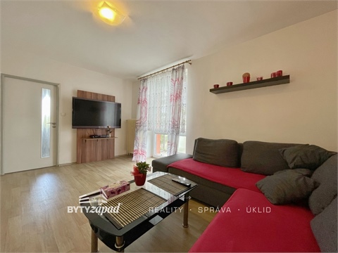 Pronájem bytu 3+1, 67 m² 2