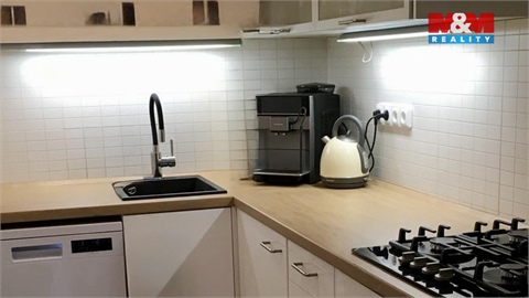 Prodej bytu 3+1, 80 m² - 2