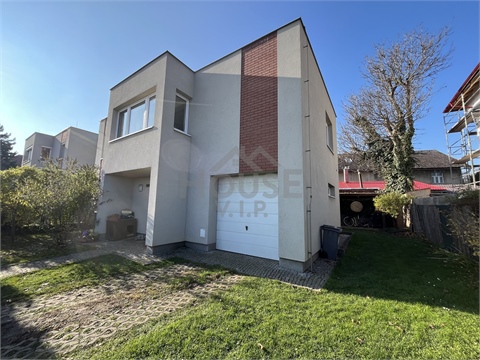 Prodej rodinného domu, 160 m² 24