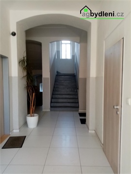 Pronájem bytu 2kk, 29 m² - 8