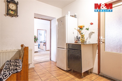 Prodej rodinného domu, 380 m² 16