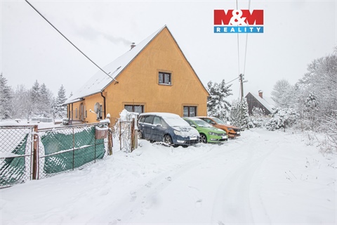 Prodej rodinného domu, 380 m² 0