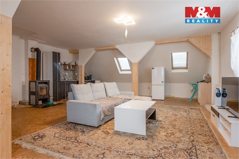 Prodej rodinného domu, 380 m² 2