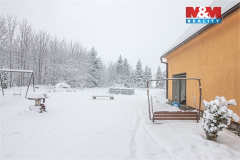 Prodej rodinného domu, 380 m² 10