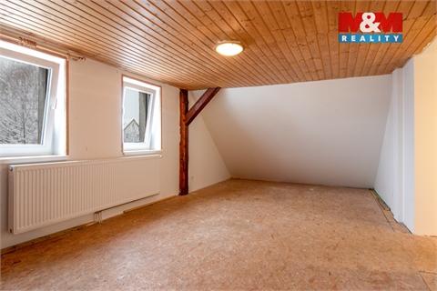 Prodej rodinného domu, 380 m² - 6