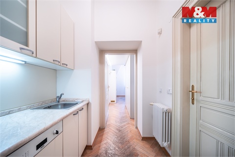 Pronájem bytu 1kk, 31 m² - 18