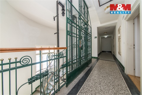 Pronájem bytu 1kk, 31 m² - 0