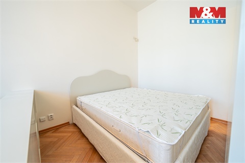 Pronájem bytu 1kk, 31 m² 12