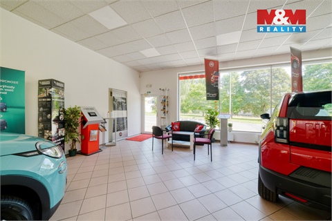 Prodej obchodních prostor, 932 m² - 0