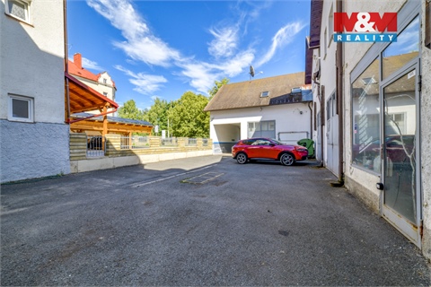 Prodej obchodních prostor, 932 m² 14