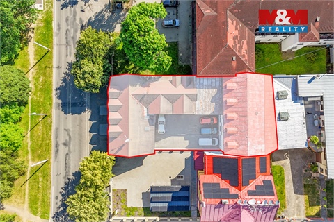 Prodej obchodních prostor, 932 m² 12