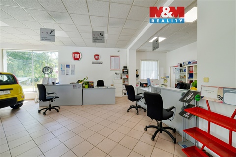 Prodej obchodních prostor, 932 m² 0