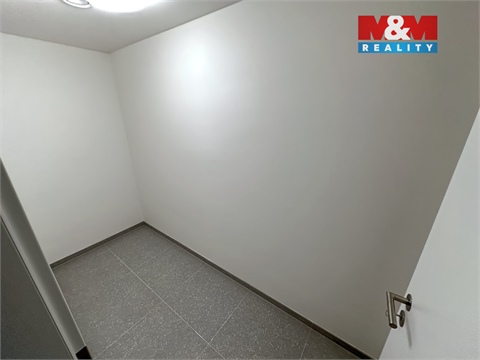 Pronájem bytu 2kk, 57 m² 8