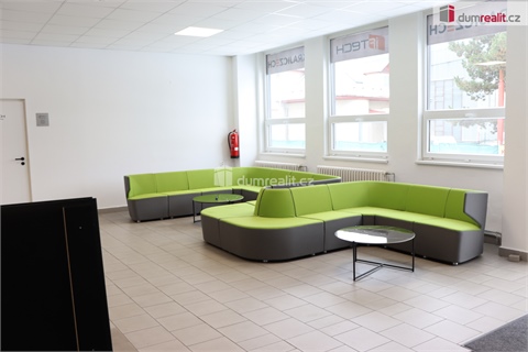 Pronájem skladu / haly, 3 276 m² - 4