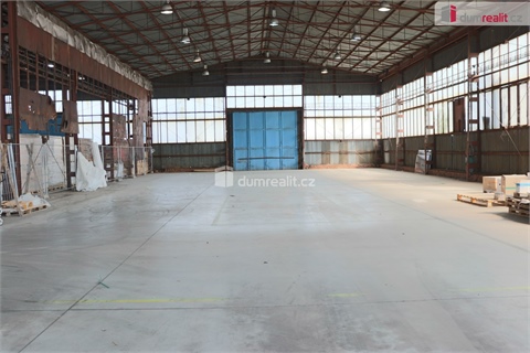 Pronájem skladu / haly, 3 276 m² 22