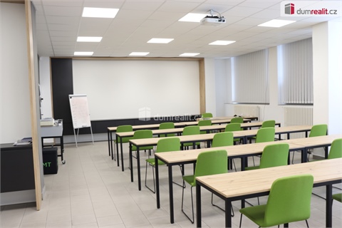 Pronájem skladu / haly, 3 276 m² 4