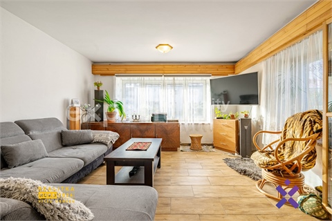 Prodej rodinného domu, 250 m² 6