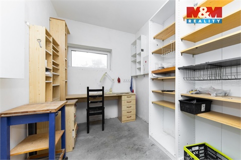 Prodej rodinného domu, 280 m² 28