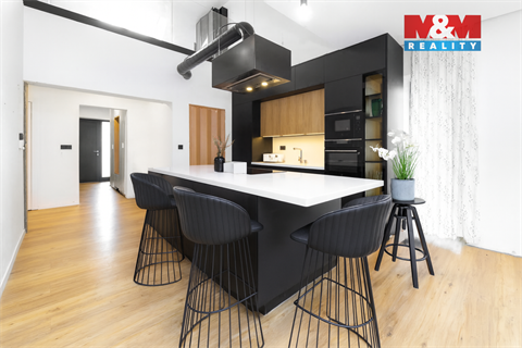 Prodej rodinného domu, 280 m² 4