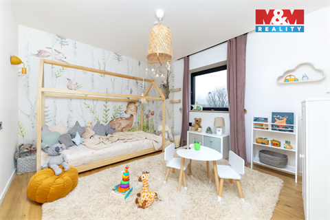 Prodej rodinného domu, 280 m² 12