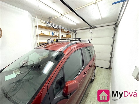 Pronájem rodinného domu, 280 m² 16