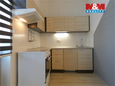 Pronájem bytu 2kk, 48 m² - 2