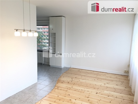 Pronájem bytu 2kk, 63 m² 0