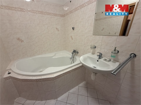 Pronájem bytu 3kk, 68 m² 8