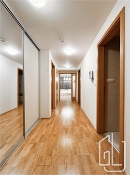 Pronájem bytu 3kk, 136 m² - 18