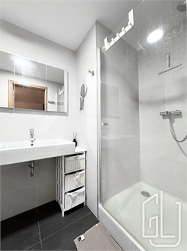 Pronájem bytu 3kk, 136 m² - 14