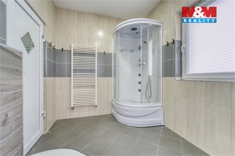 Prodej obchodních prostor, 216 m² - 18