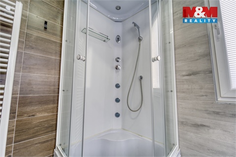 Prodej obchodních prostor, 216 m² 20