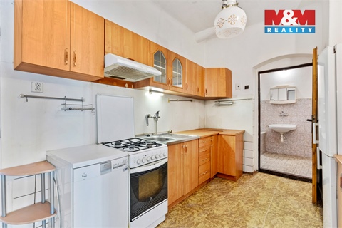 Prodej rodinného domu, 226 m² - 6