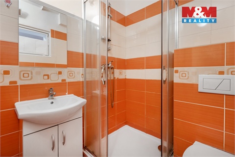 Prodej bytu 4kk, 82 m² 2