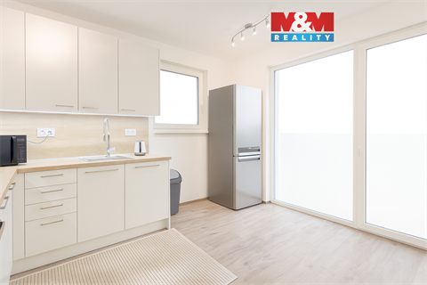 Pronájem bytu 3kk, 71 m² 0