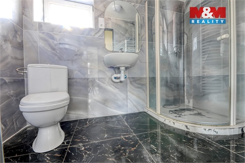 Prodej rodinného domu, 767 m² 4