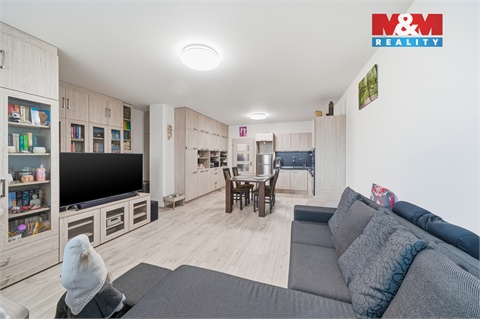 Prodej bytu 2kk, 77 m² 12