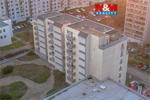 Prodej bytu 2kk, 77 m² 0